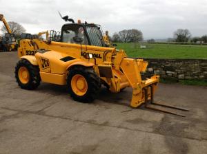 JCB 530