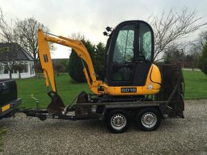 JCB 8018