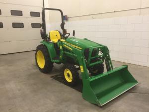 John Deere 3036 E
