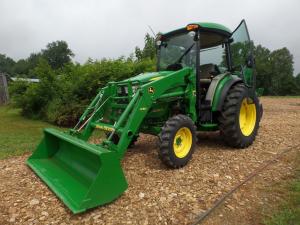 John Deere 4066R 