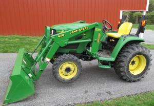 John Deere 4310