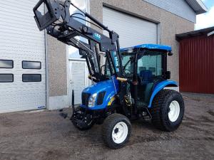 New Holland Boomer 3050